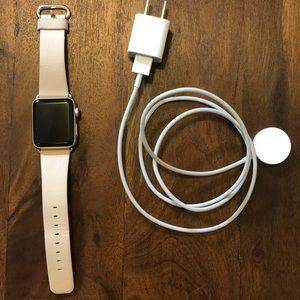 Apple Watch Series 2, Gold - 38mm